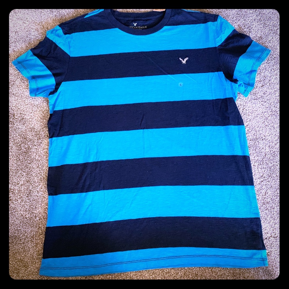 American eagle men’s T-shirt